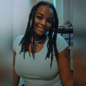 Meet your Posher, Nursey A Fiber Artist!